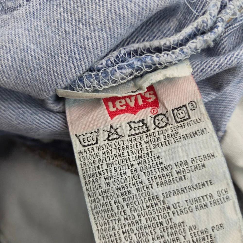 Vintage Levis 501 Jeans 30x32 Light Wash 90s Distressed Paint Splatter USA Made